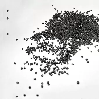 Arena de acero fundido