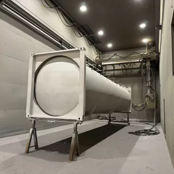 Sala de explosión de arena robótica