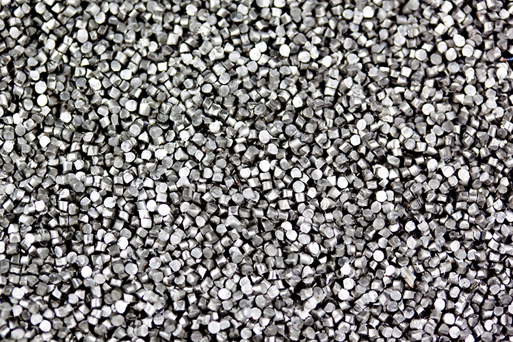 Tiro de acero fundido