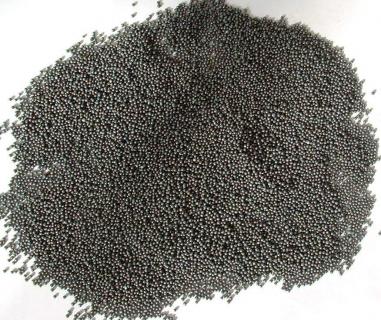 Introducción del tiro de acero fundido