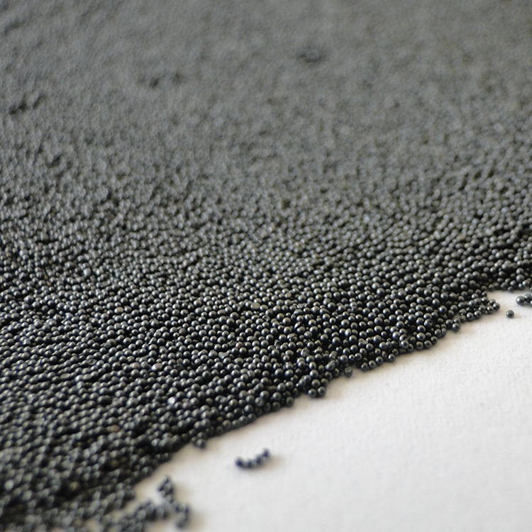 Tiro de acero fundido